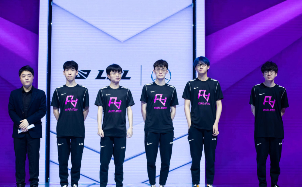 小摆腿快触 小摆腿快触